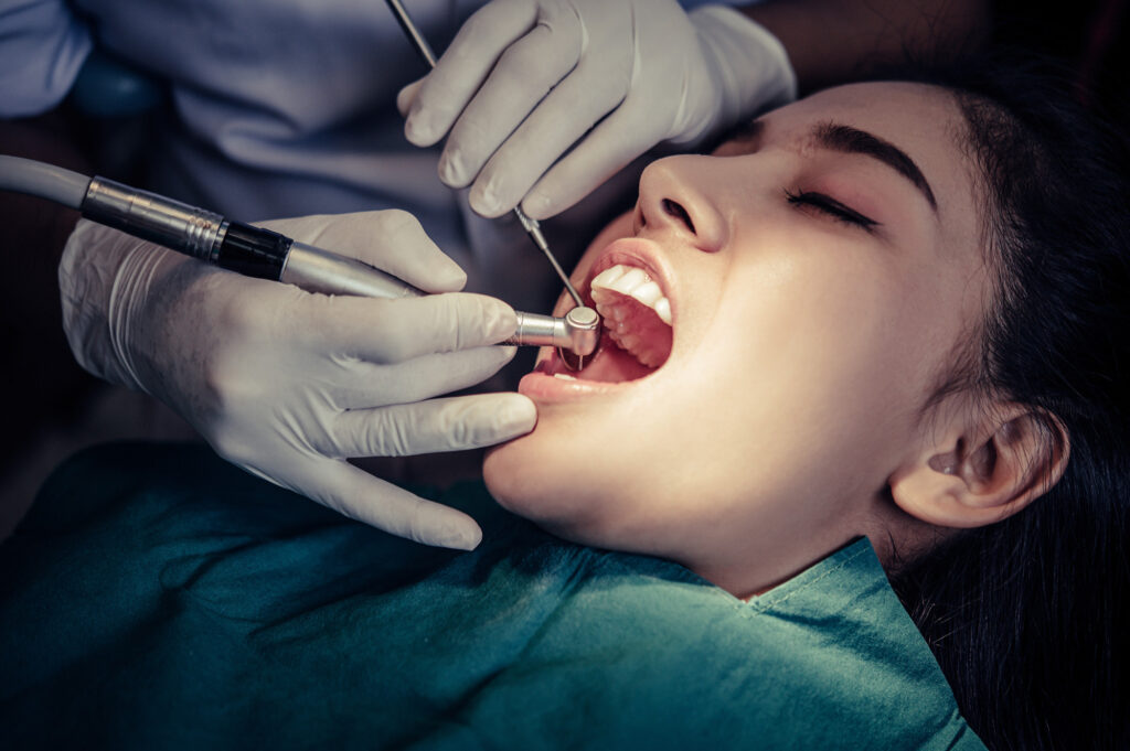 A Closer Look at Wisdom Teeth Extraction & When Oral Surgery is Necessary